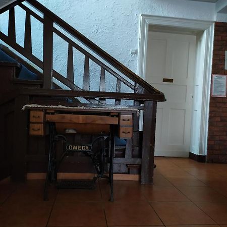 Hostel Dom Turysty Pttk Thorn Exterior foto