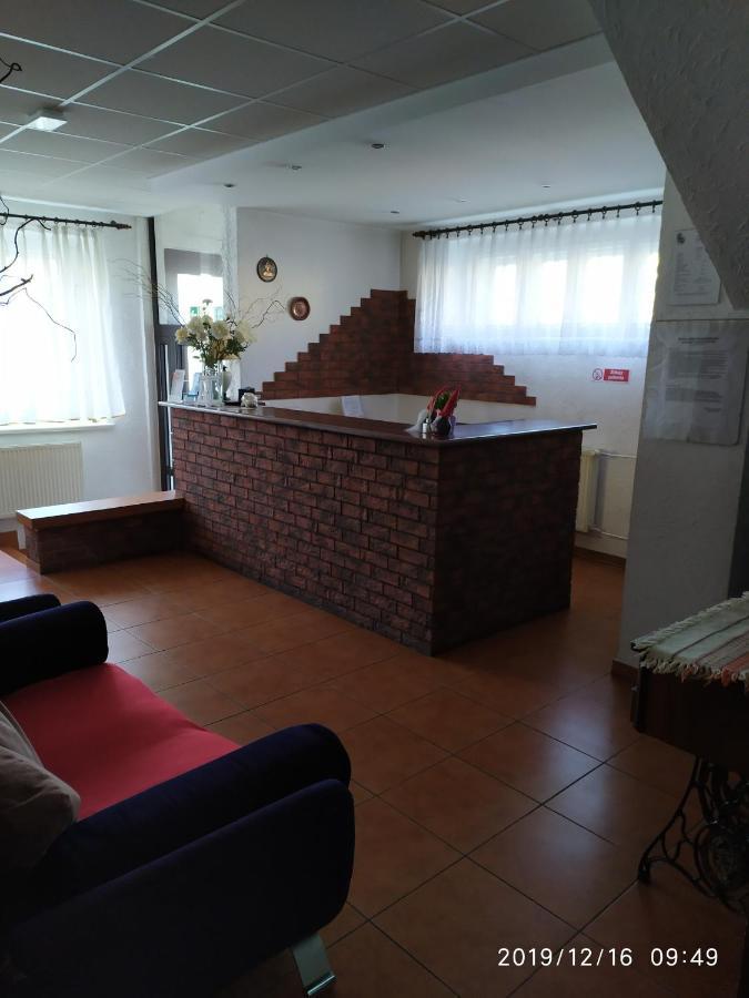 Hostel Dom Turysty Pttk Thorn Exterior foto